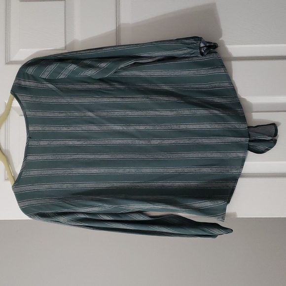 Blouse - Picture 5 of 6